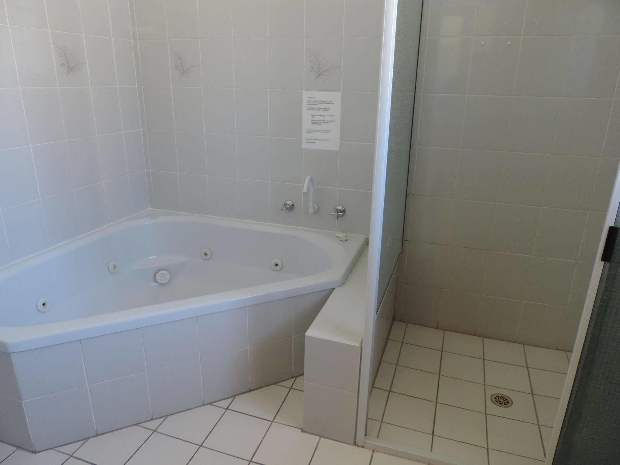 Comfort Inn The Lakes Mount Gambier Exteriör bild